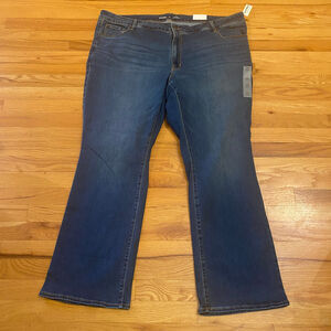 NWT Old Navy Kicker Bootcut Sz 26 Mid Rise Medium Wash Blue Denim Stretch Plus
